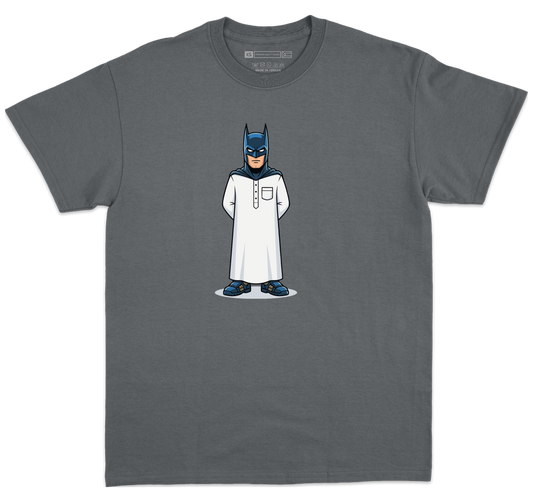 BATMAN باتمان لابس ثوب